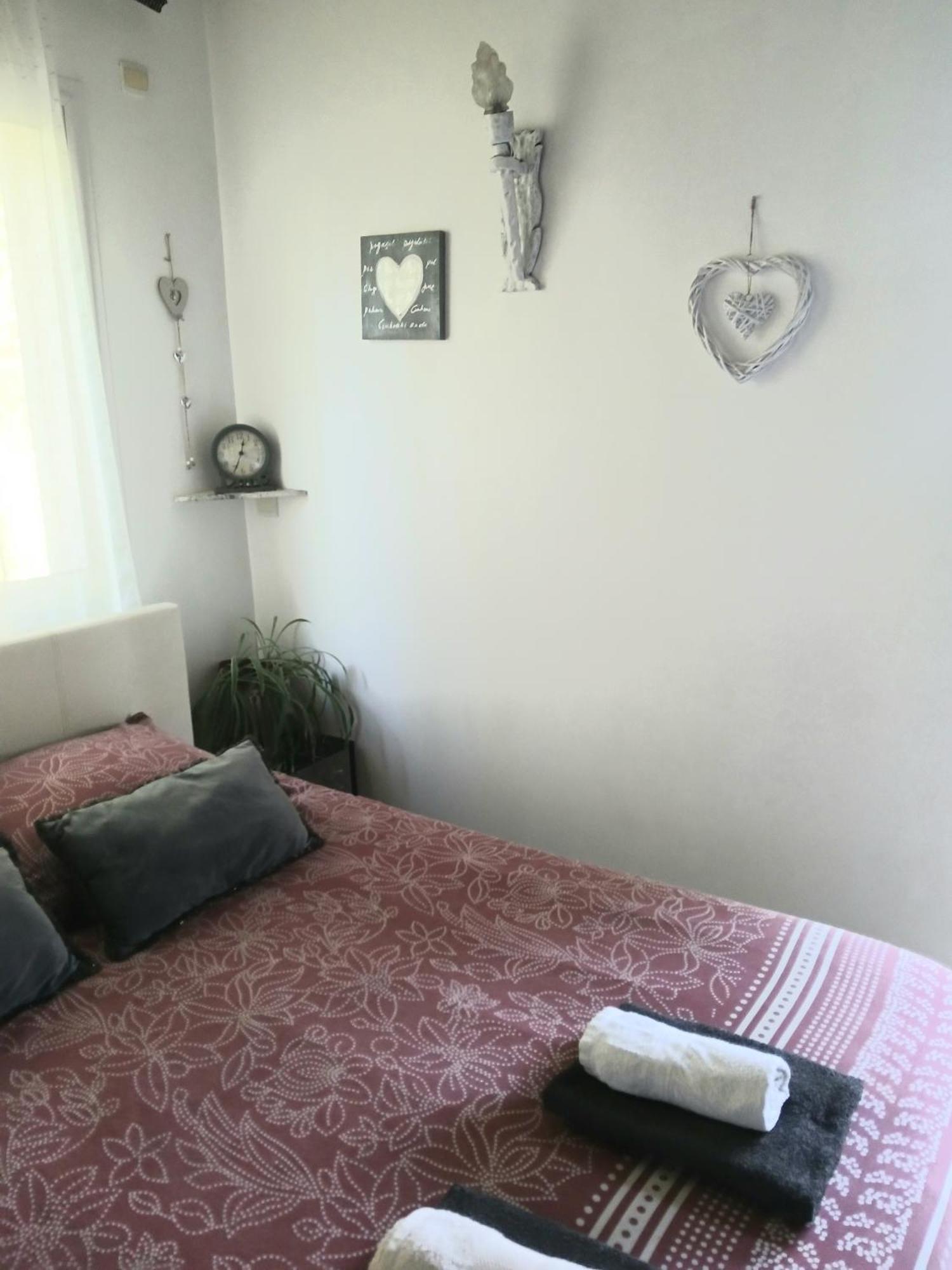 Loft Ambrussum, Jacuzzi, Jardin,Bbq Villa Lunel  Exterior photo